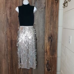 Anthropologie Sequin Fringe 3D Dimensional Silver Skirt NEW with tags - size 6